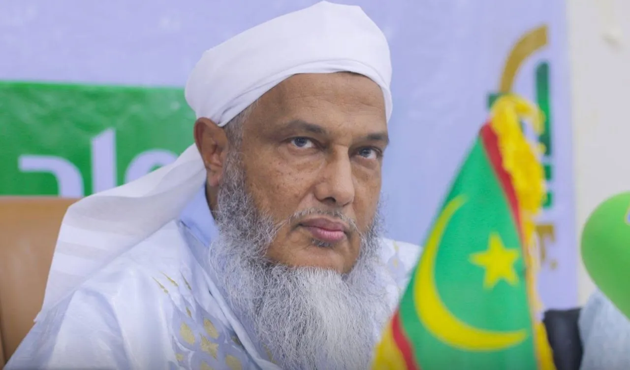 الشيخ الددو يستقبل المشاركين الموريتانيين في “أسطول الصمود” بمطار إسطنبول
