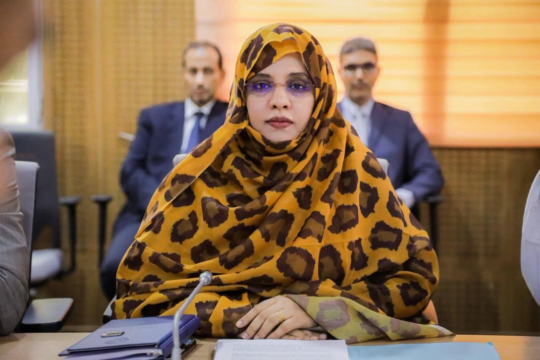 وزيرة التربية تعود إلى نواكشوط بعد مشاركتها في قمة أممية بباريس
