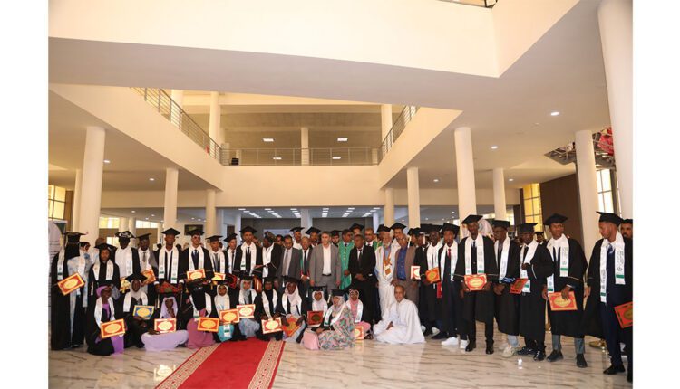 جامعة نواكشوط تختتم عامها الجامعي بتكريم المتفوقين والباحثين