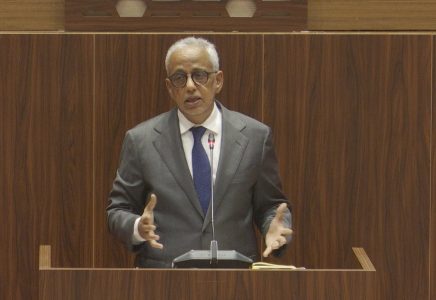 البرلمان يصادق على تمويل مشاريع للكهربة الريفية والحماية الاجتماعية