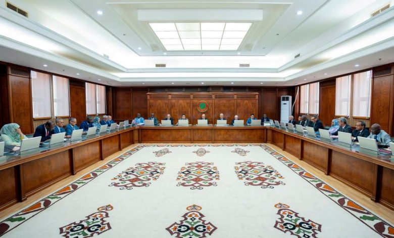 مجلس الوزراء ينهي اجتماعه الأسبوعي ويقر تعيينات جديدة