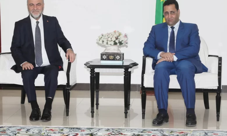 ولد اجاي يبحث مع السفير التركي تعزيز التعاون بين نواكشوط وأنقرة