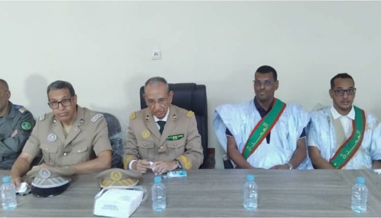 والي اترارزة يتفقد مشاريع تعليمية ضمن برنامج “طموحي للوطن” بواد الناقة