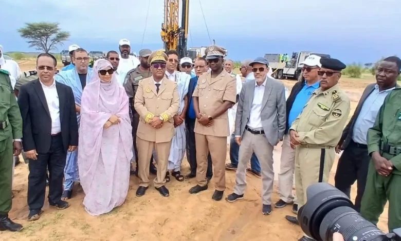 موريتانيا تبدأ أول تجربة لحفر آبار المياه الجوفية العميقة بالطينطان
