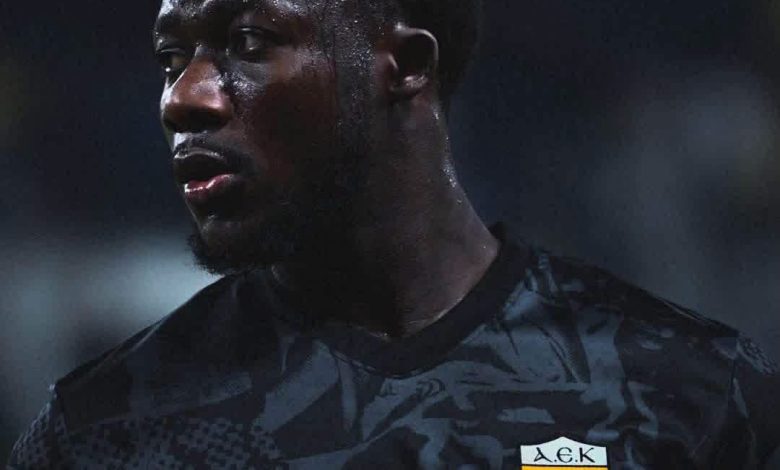 المهاجم الموريتاني كويتا يتأهل لمجموعات دوري أبطال أوروبا مع فريقه