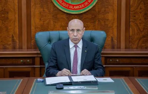 غزواني يشيد بانتخاب ولد الشيخ أحمد لرئاسة التعاون الإسلامي