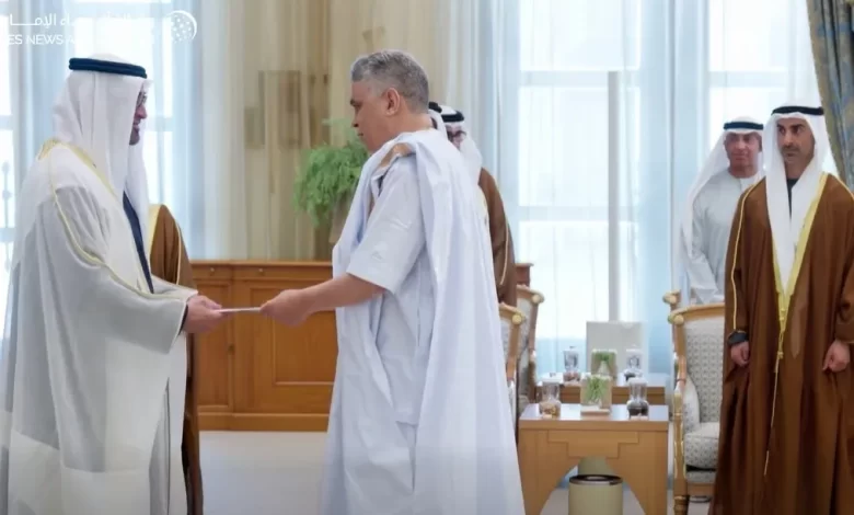 سفير موريتانيا الجديد يبدأ مهامه الدبلوماسية في الإمارات