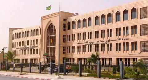 موريتانيا تتضامن مع الرياض وتطالب بوقف التصعيد في البحر الأحمر