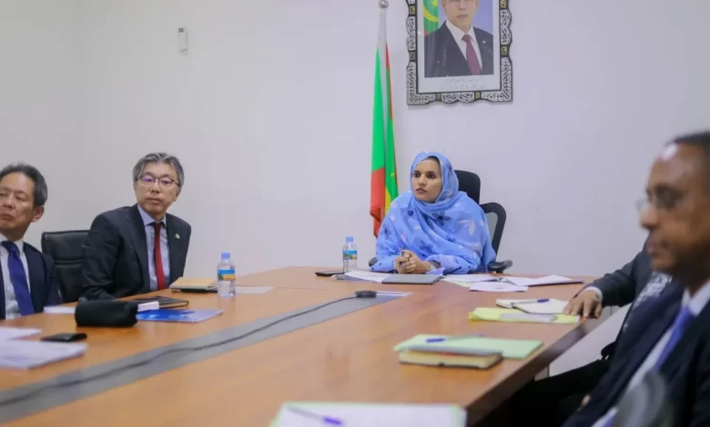 تويوتا تسلّم دراسة مشروع لتحلية مياه البحر في نواذيبو
