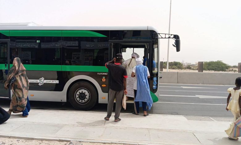 أسعار جديدة لخدمات النقل الجامعي وتثبيت الاشتراك الشهري